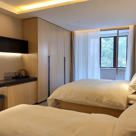 Shanghai Rongju Hotel Lujiazui Hotel Zewnętrze zdjęcie