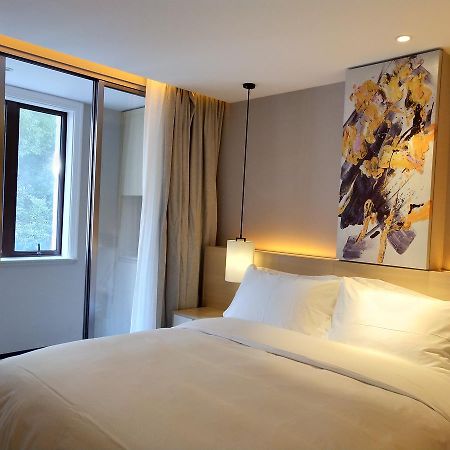 Shanghai Rongju Hotel Lujiazui Hotel Zewnętrze zdjęcie