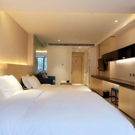 Shanghai Rongju Hotel Lujiazui Hotel Zewnętrze zdjęcie