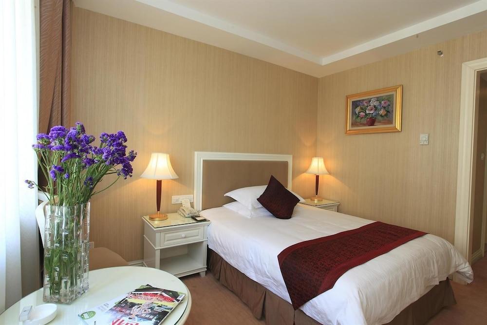 Shanghai Rongju Hotel Lujiazui Hotel Zewnętrze zdjęcie