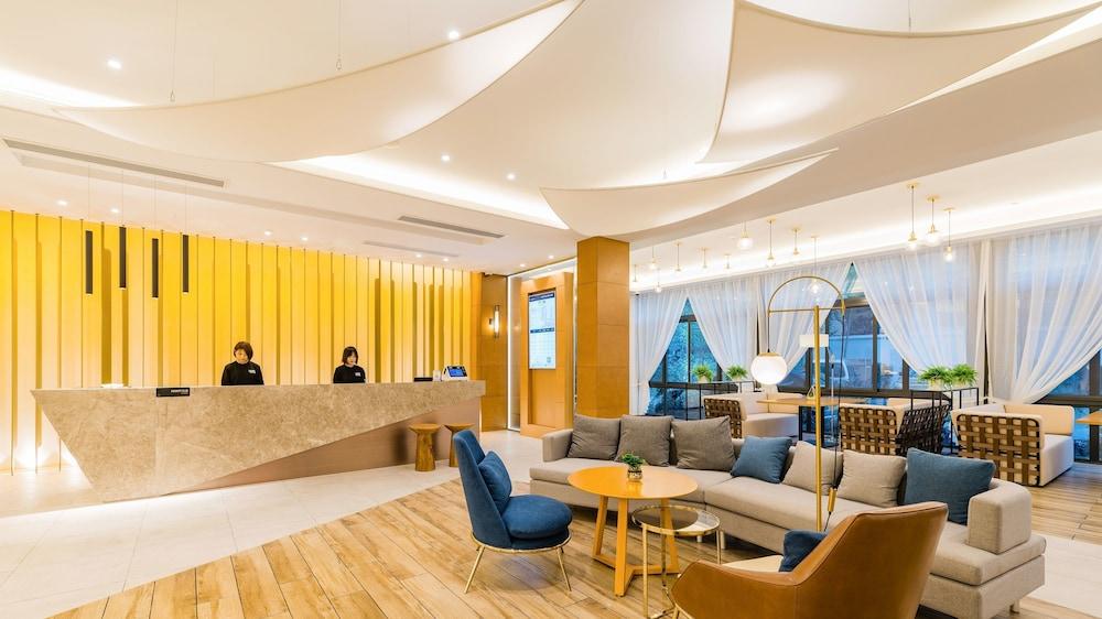 Shanghai Rongju Hotel Lujiazui Hotel Zewnętrze zdjęcie