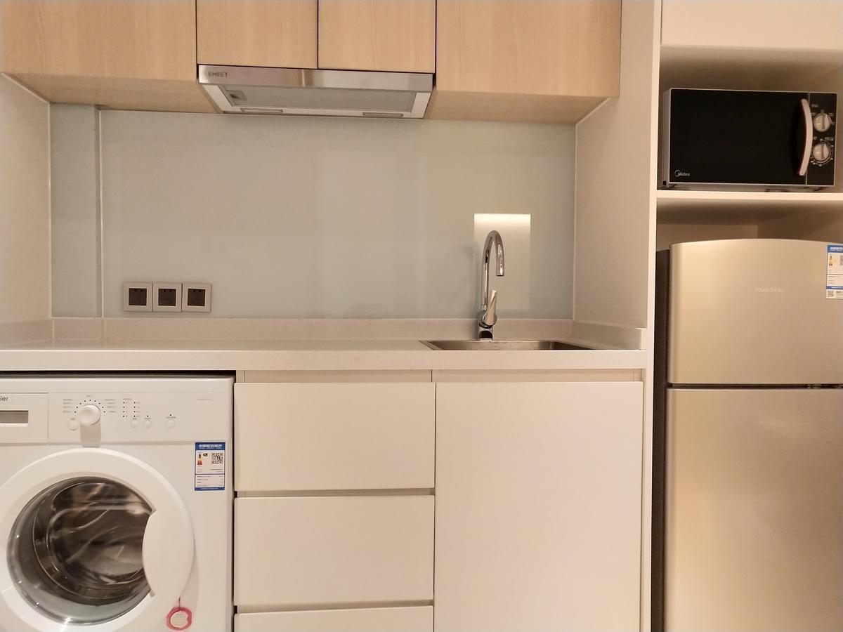 Shanghai Rongju Hotel Lujiazui Hotel Zewnętrze zdjęcie