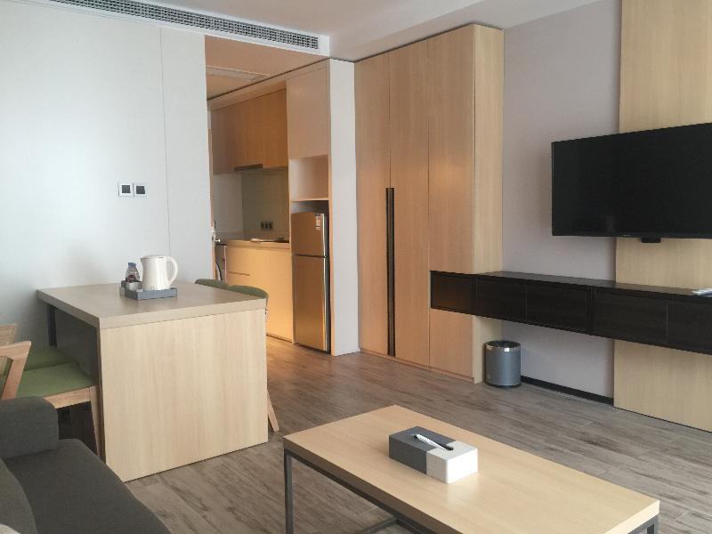 Shanghai Rongju Hotel Lujiazui Hotel Zewnętrze zdjęcie